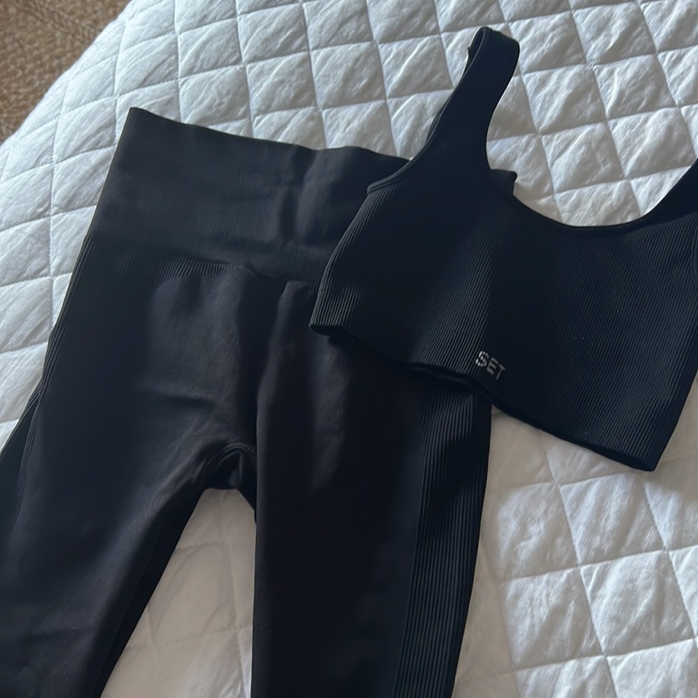 Set Active Black size XS